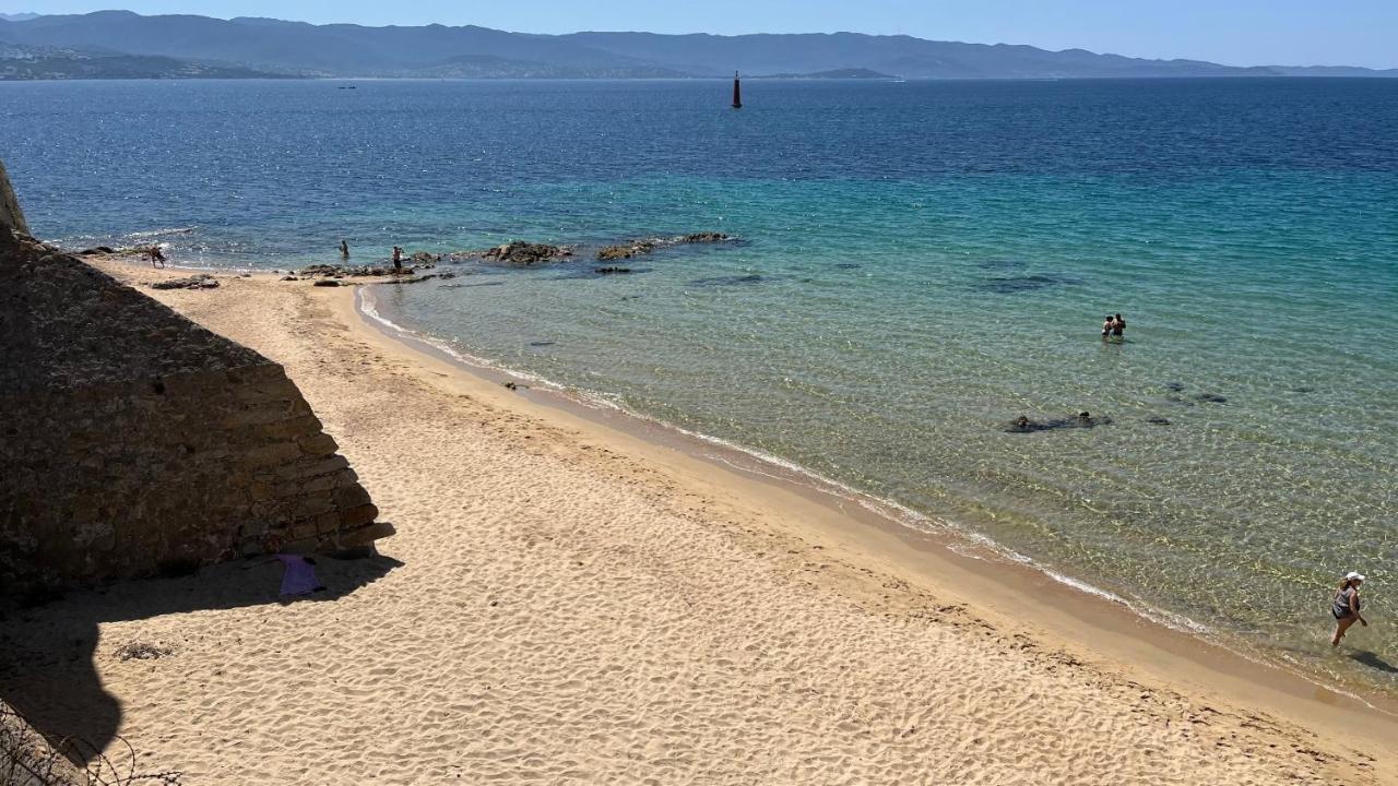 Marina'Home Ajaccio  Bagian luar foto